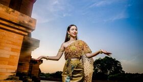 Traditional custom Thai Girl, Thailand